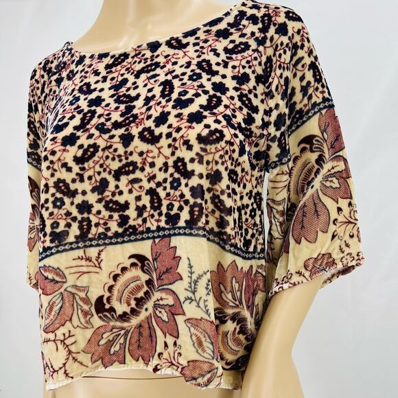 Chaser Folkloric Tapestry Silk Blend Boat Neck Top - Picture 7 of 12